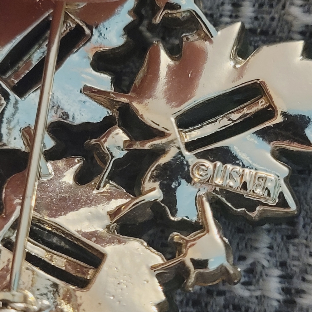 LEAF GREEN RHINESTONES - Picture 3 of 3